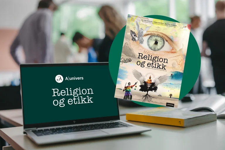 En PC-skjerm med logoen til Aschehougs læremiddel i religion og etikk samt læreboka Religion og etikk mot en grønn sirkel. I bakgrunnen ser vi konturene av elever i klasserommet.
