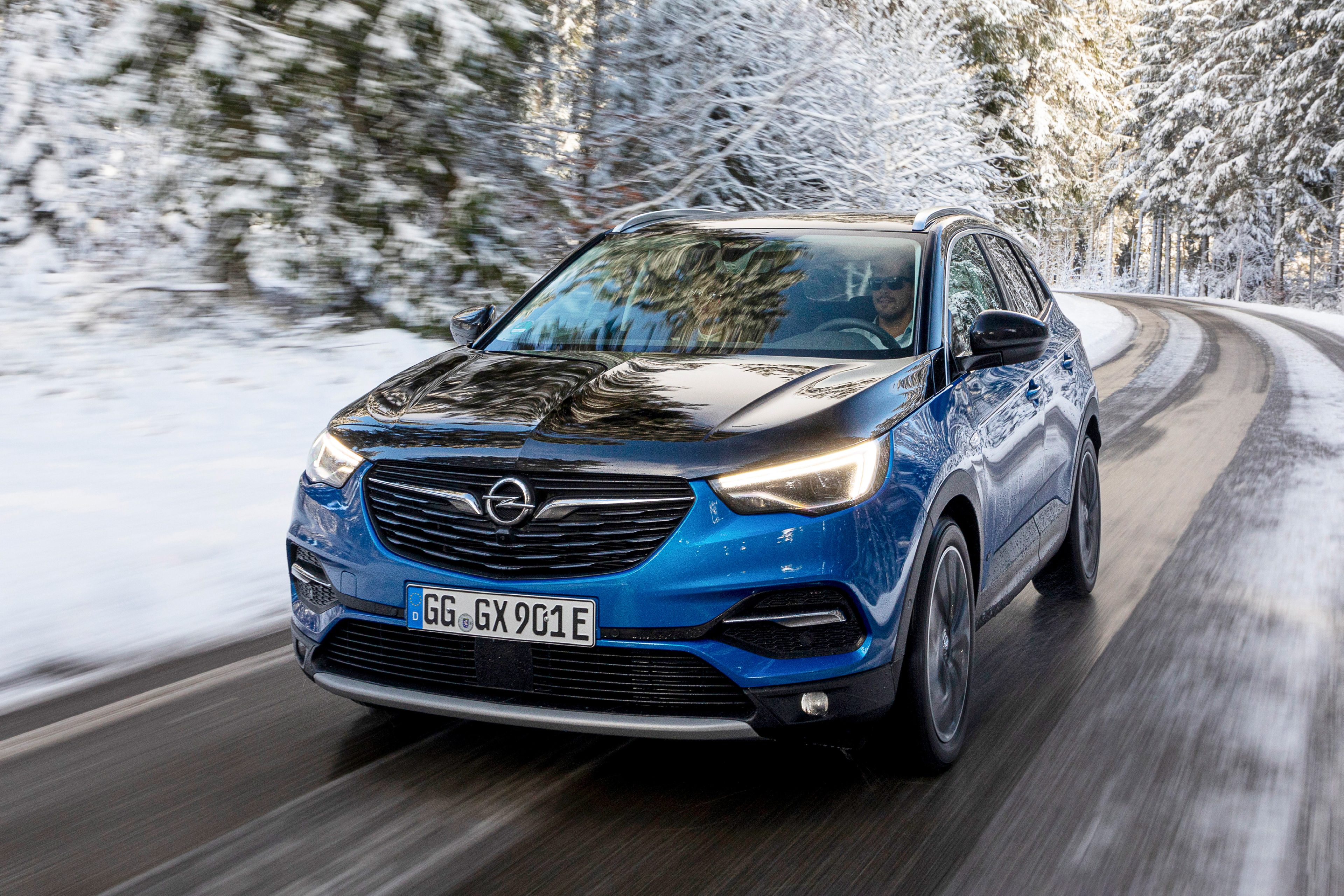 Opel Grandland X Hybrid4