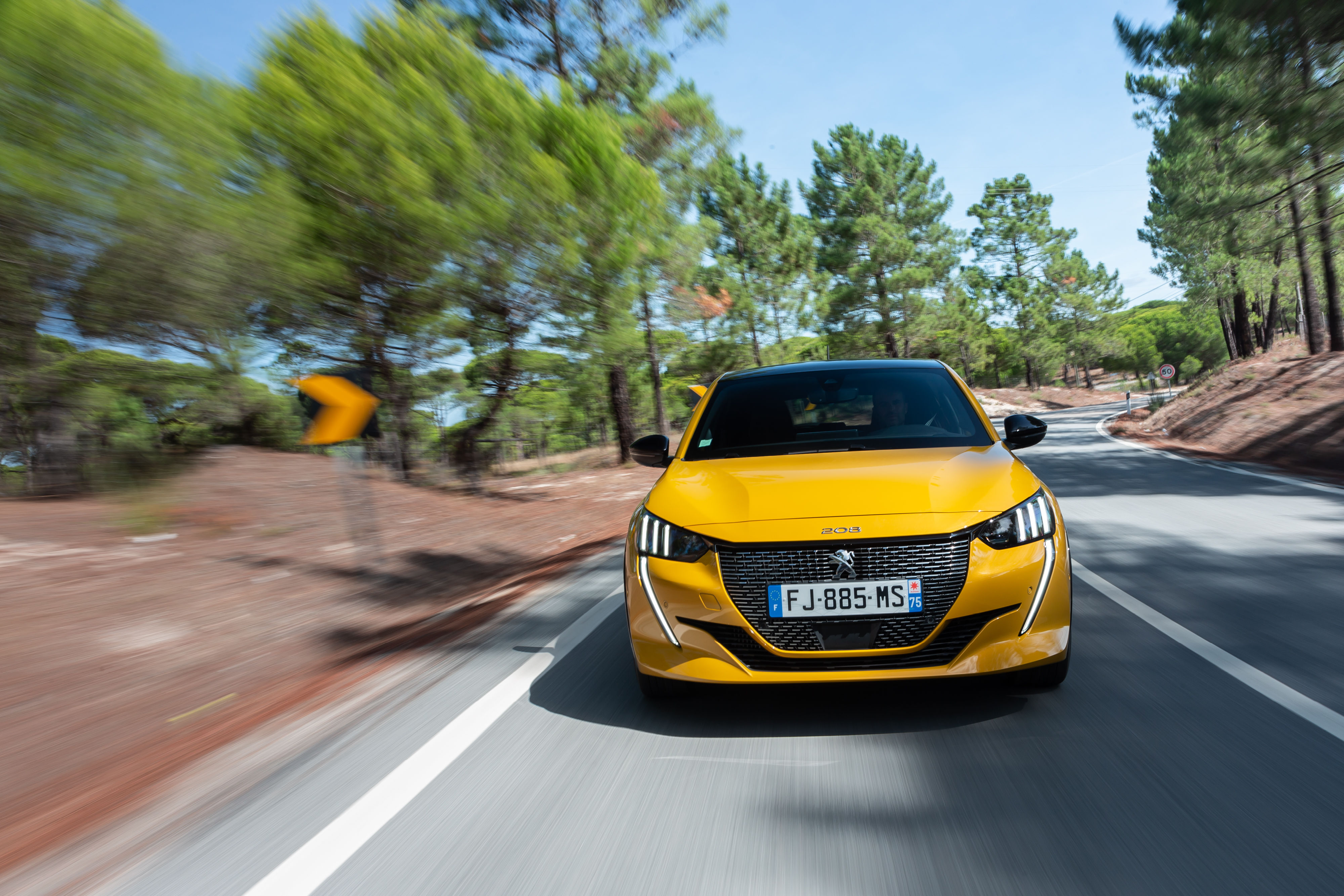 Peugeot 208 100 hk
