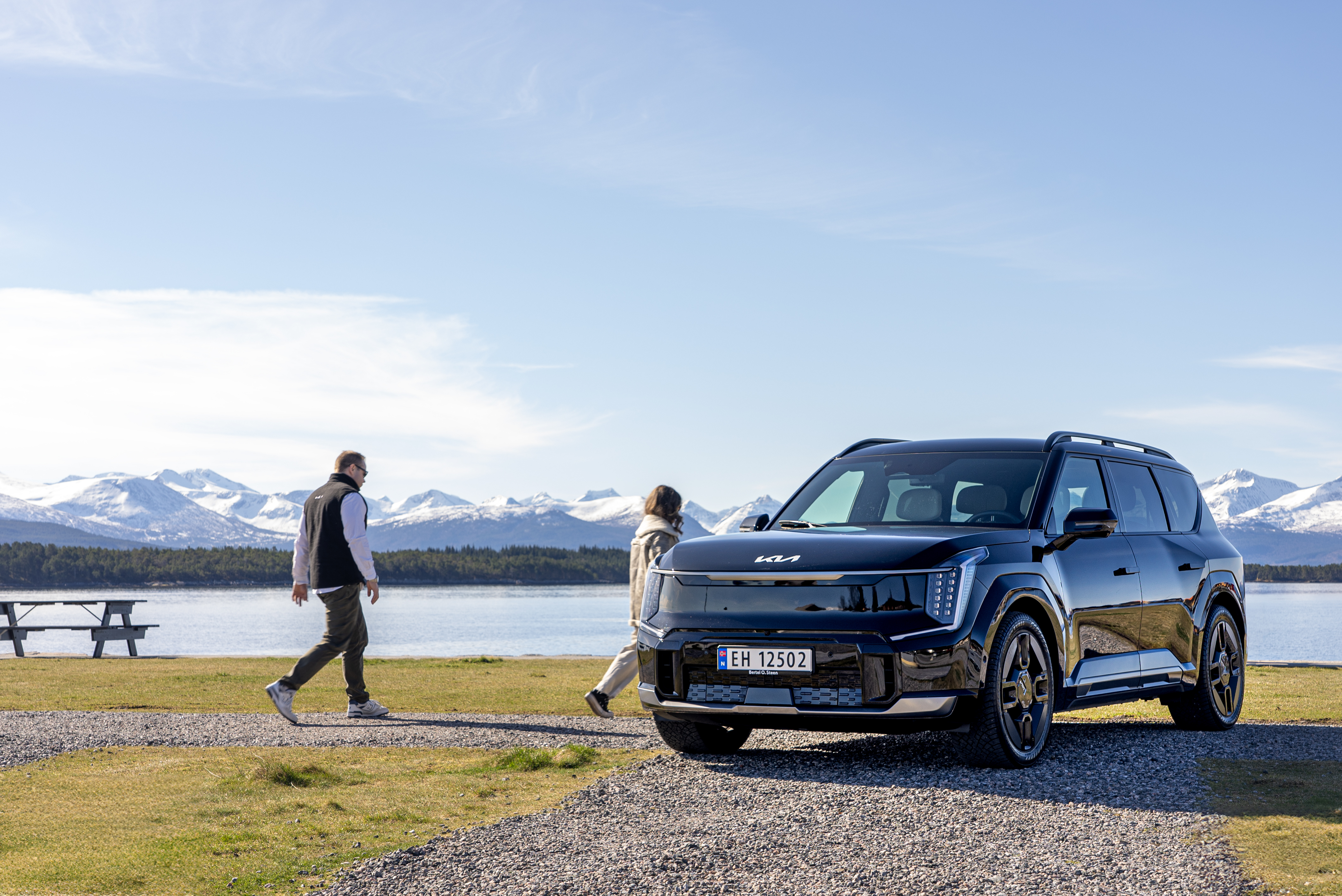 Kia Ev9 i Molde med havutsikt