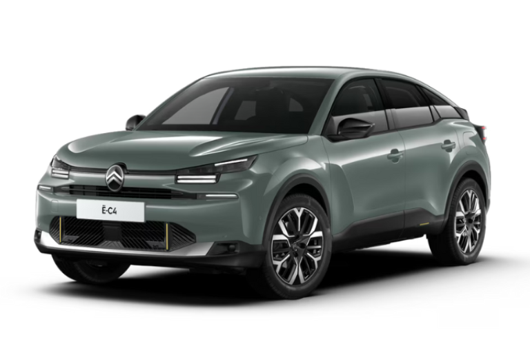 Nye Citroën ë-C4 MAX i grønn metallic lakk