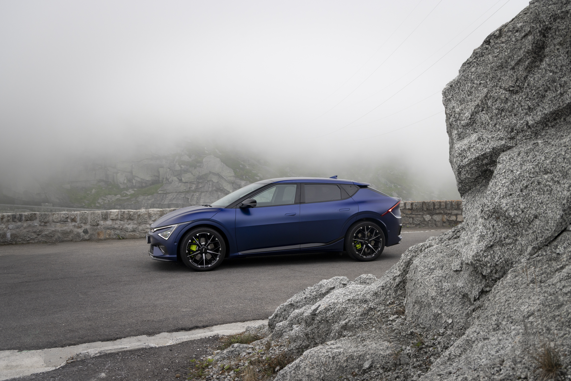 Kia EV6 GT Grimselpass Sveits