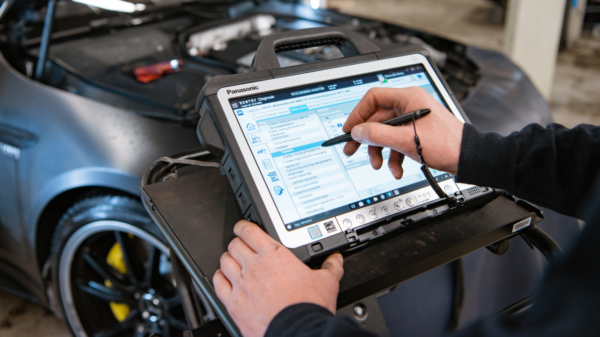 Service på en Mercedes-Benz