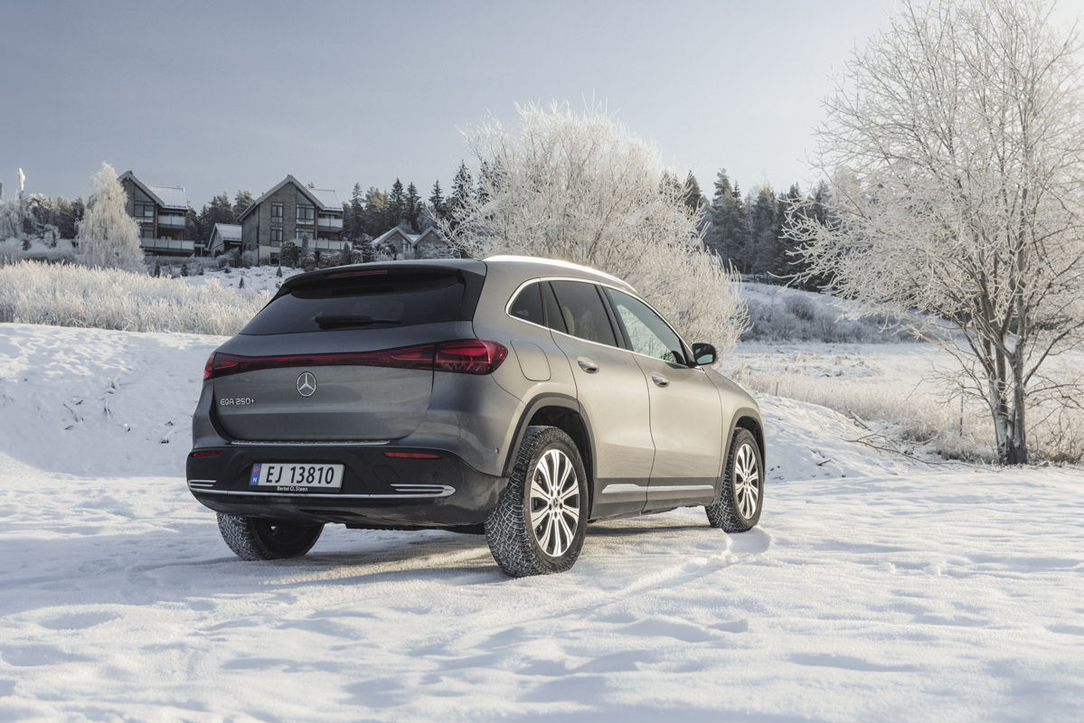 Mercedes-Benz EQA 300 4MATIC