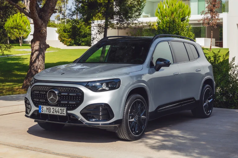 Nye 7-seteren GLB fra Mercedes-Benz