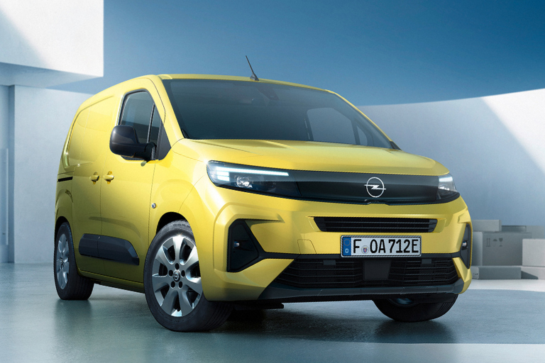 Opel Combo Elite L2 i gul metallic lakk