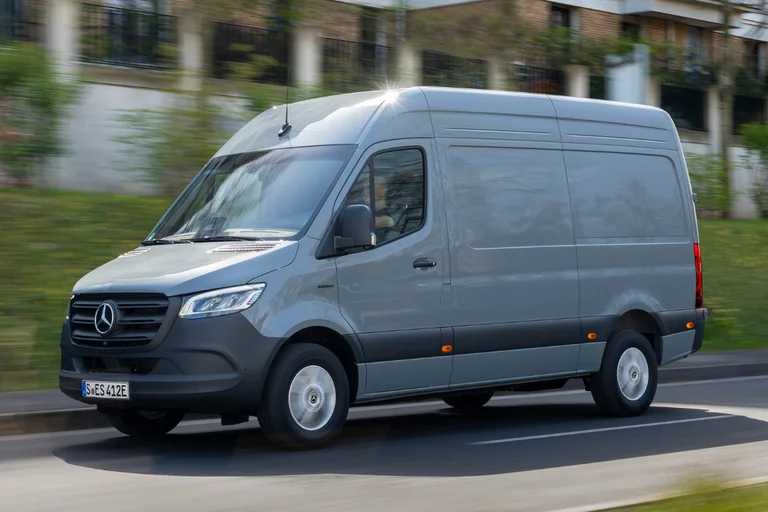 Mercedes-Benz eSprinter på veien