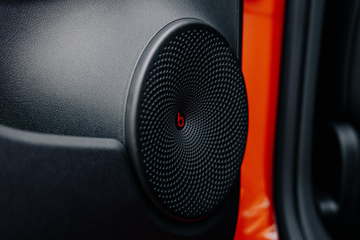 BEATS-høyttaler i #3 BRABUS