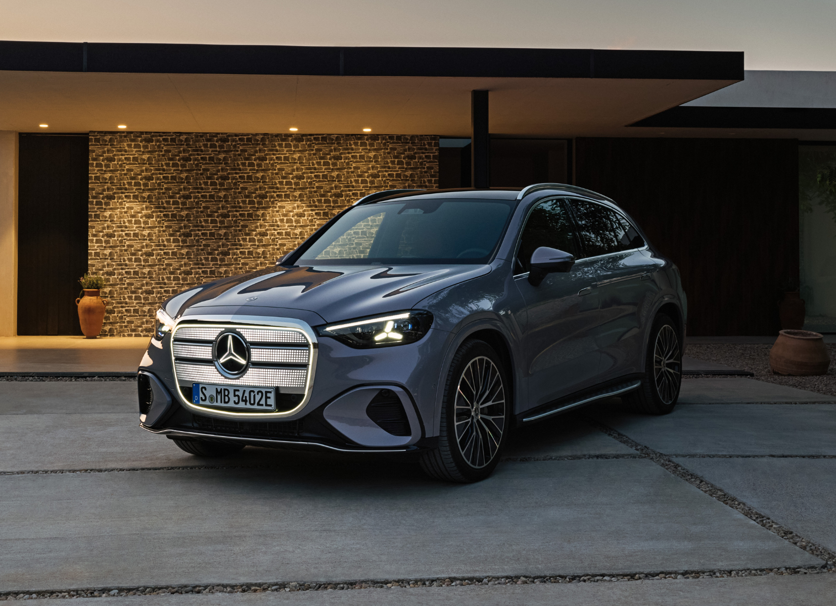 Nye elektriske GLC sett forfra