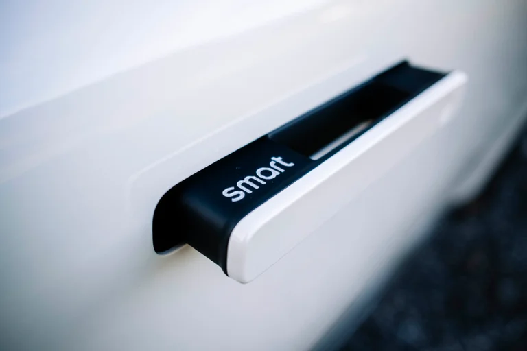 Utfellbare dørhåndtak på smart #5
