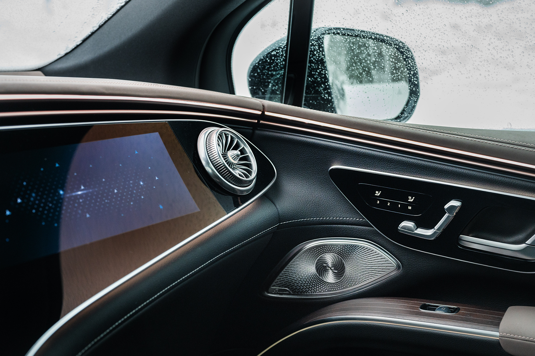 Designdetaljer og chrome dyser for klimaanlegg