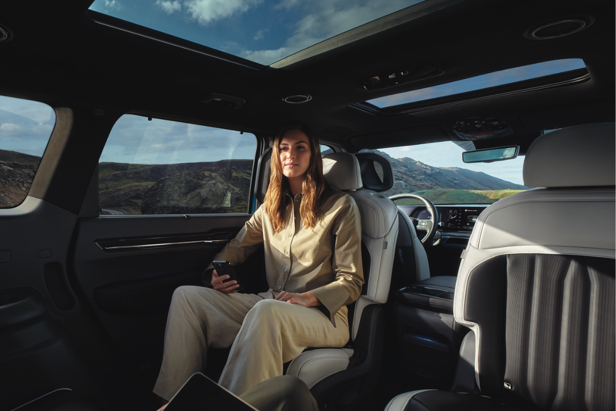 Kia EV9 6-seter med bakovervendte seter - Swivel seats