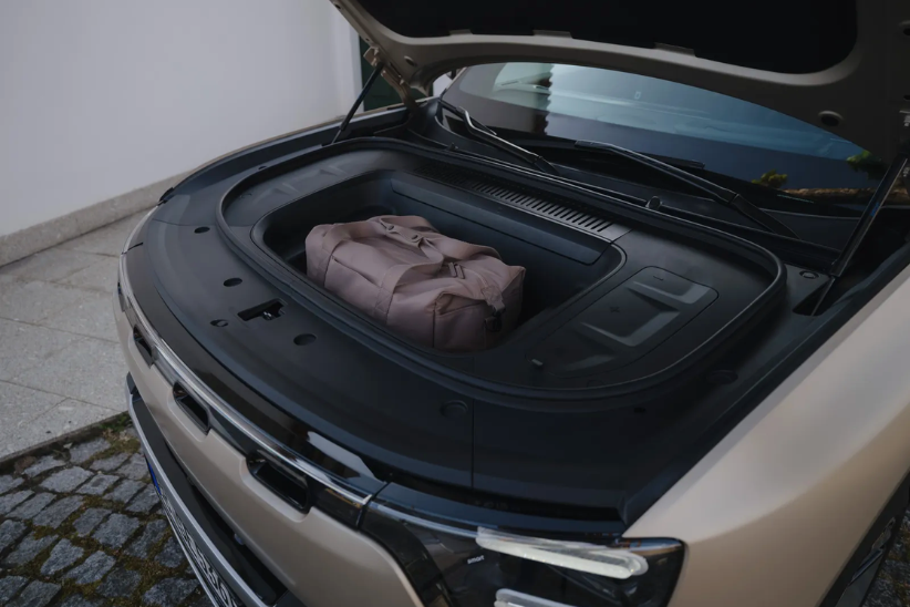 Smart #5 frunk. Lagringsplass under panseret.