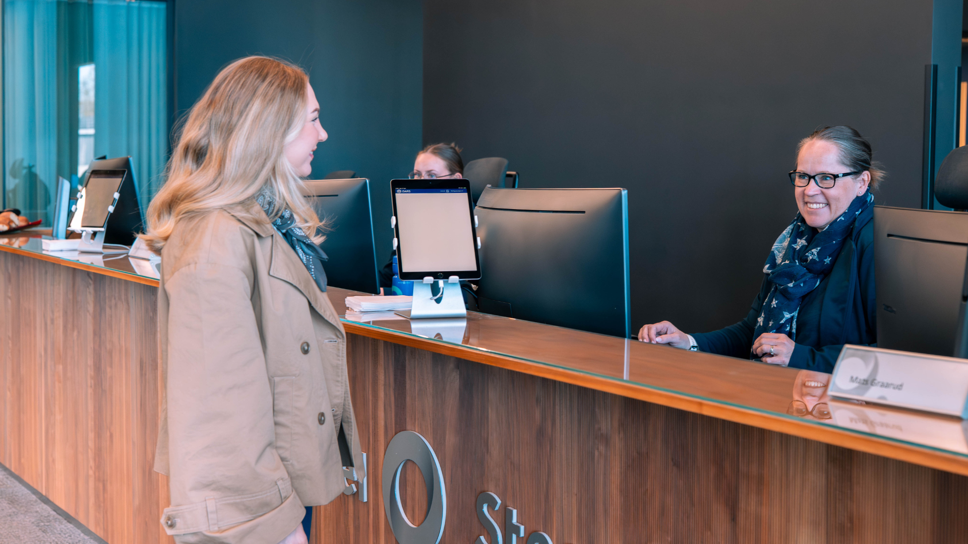 Hyggelig elbilservice hos Bertel O. Steen med Mercedes-Benz