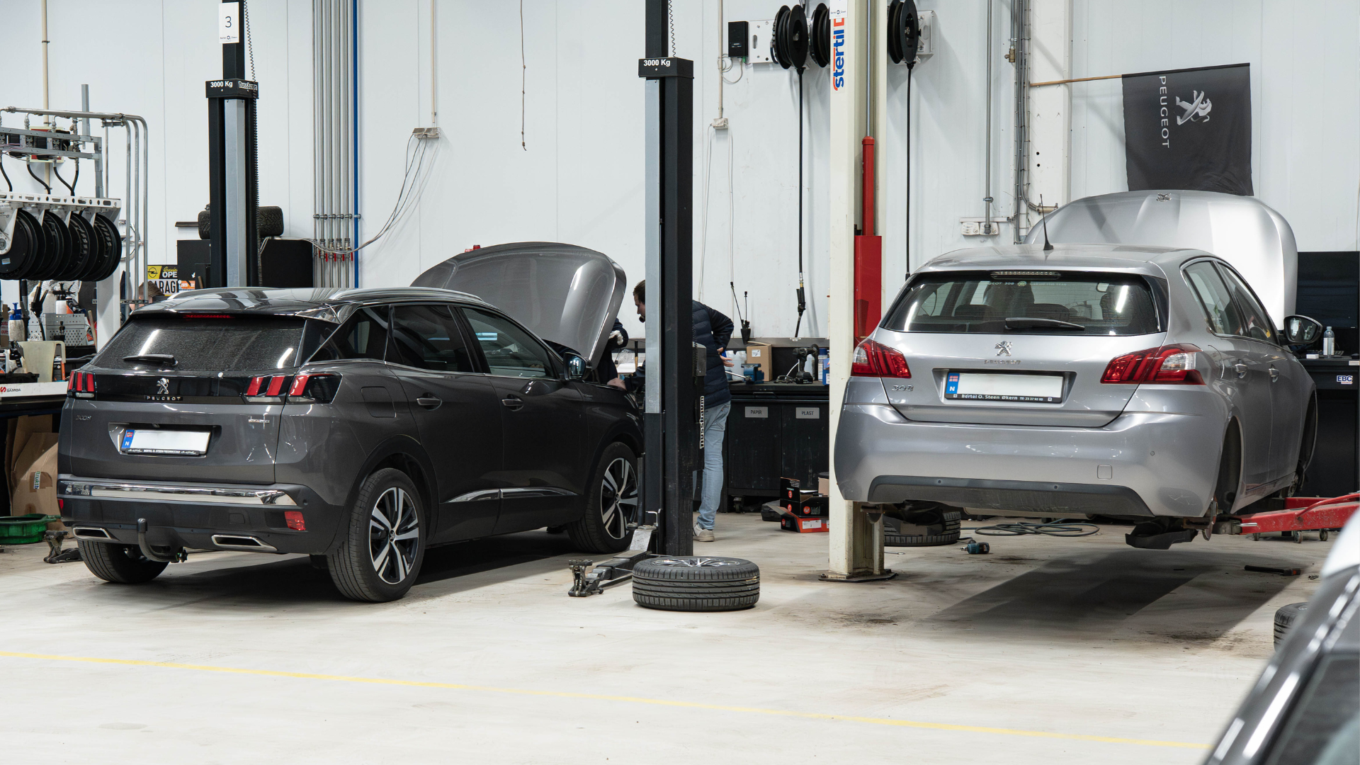 Peugeot elbiler på rimelig service hos Bertel O. Steen.