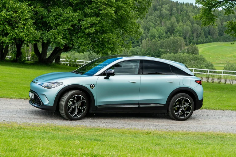smart #3 i blå metallic lakk