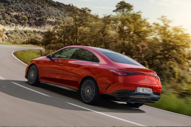 Mercedes CLA Sedan 