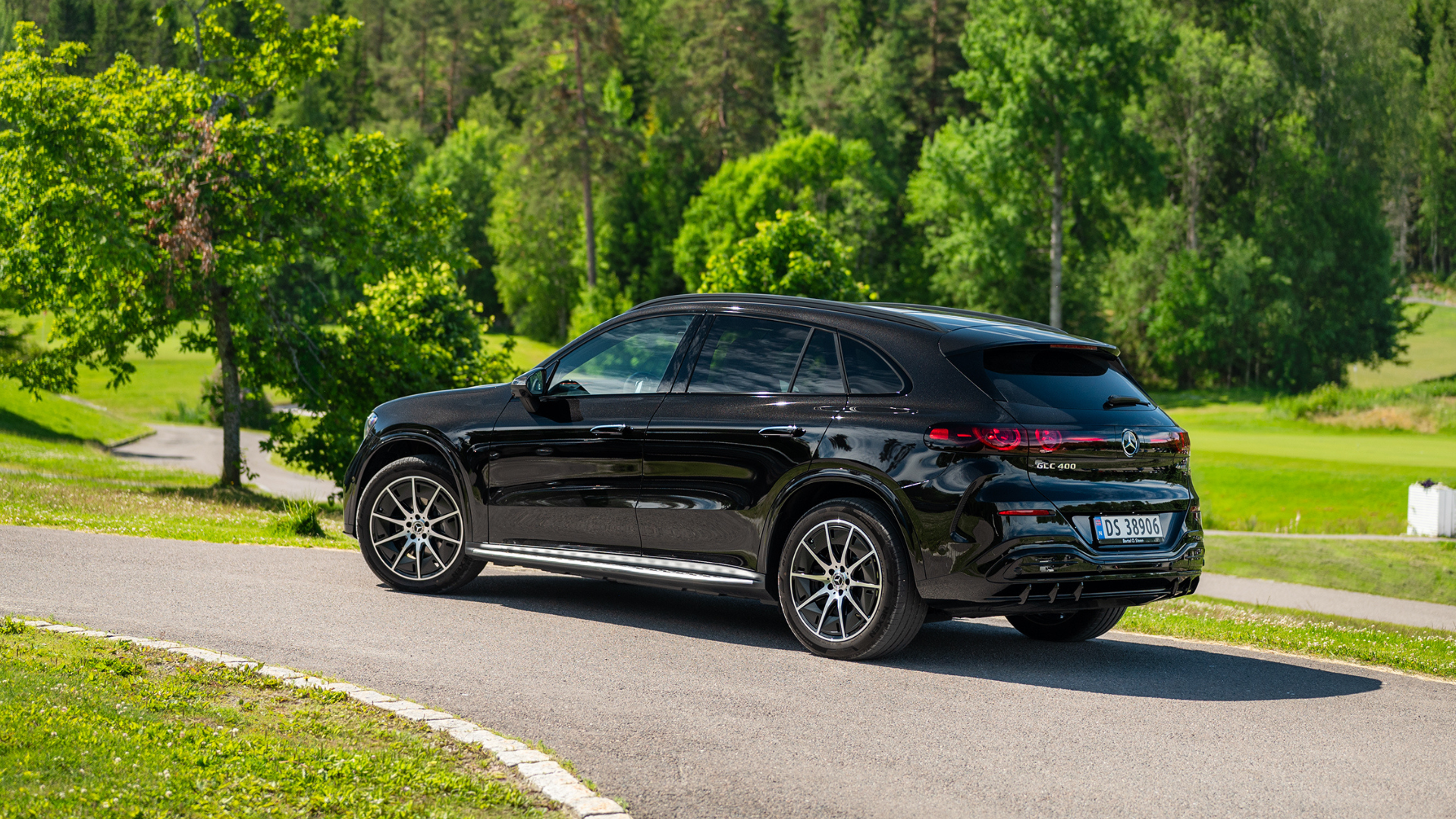Mercedes-Benz GLC 400 4MATIC svart