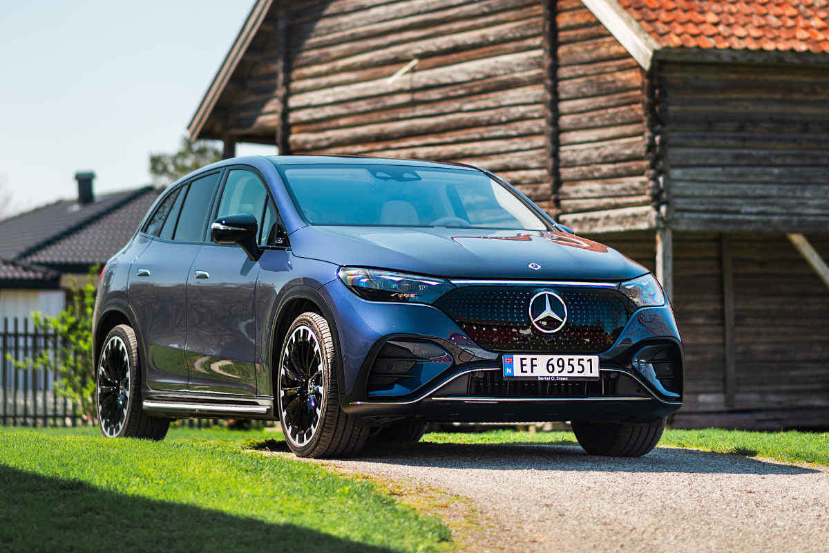 Mercedes-Benz EQE SUV