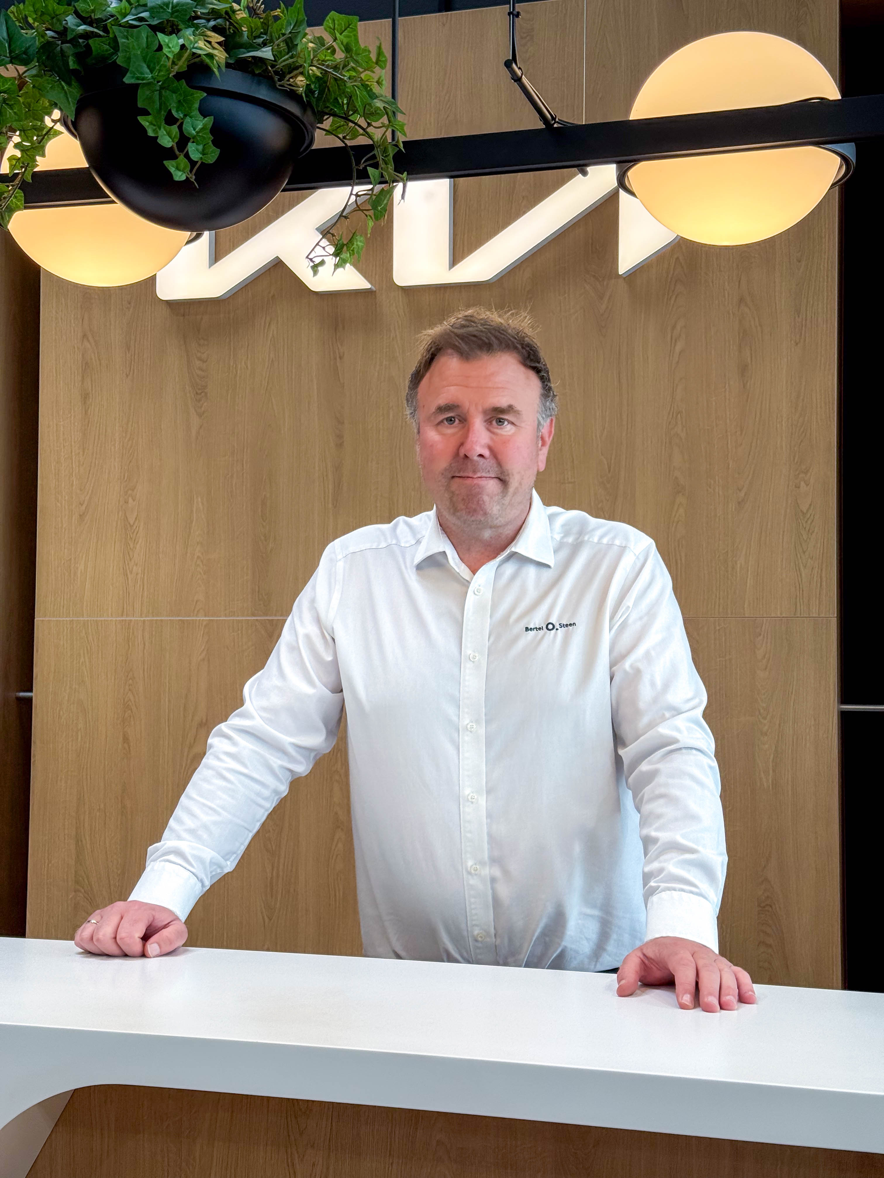 Per Øyvind, salgsrådgiver Bertel O. Steen Fredrikstad