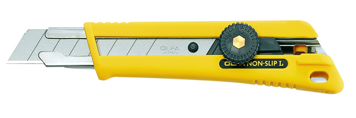 Kniv med anti-gli materiale med 18 mm blad.
