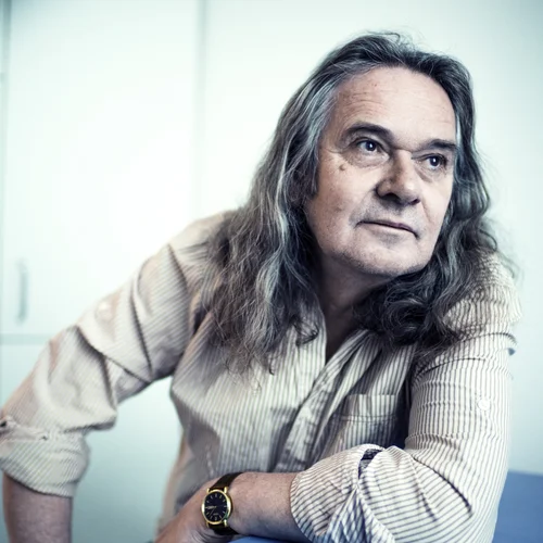 Portrettbilde Av Ingvar Ambjørnsen