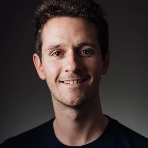 Portrettbilde Av Robbie Arnott