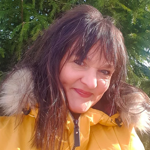Portrettbilde Av Yvonne Andersen