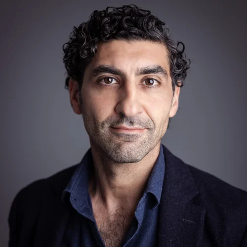 Portrettbilde Av Amir David Arden