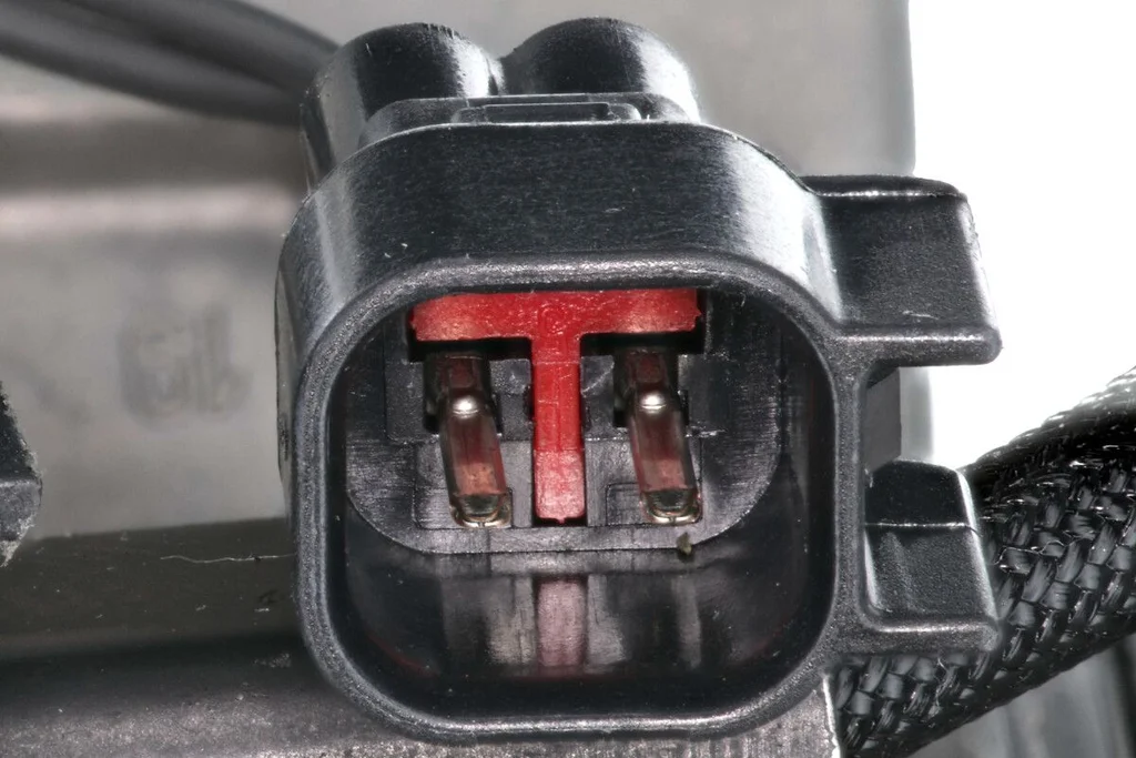 Valeo 690110 A/C compressor, electrical connector