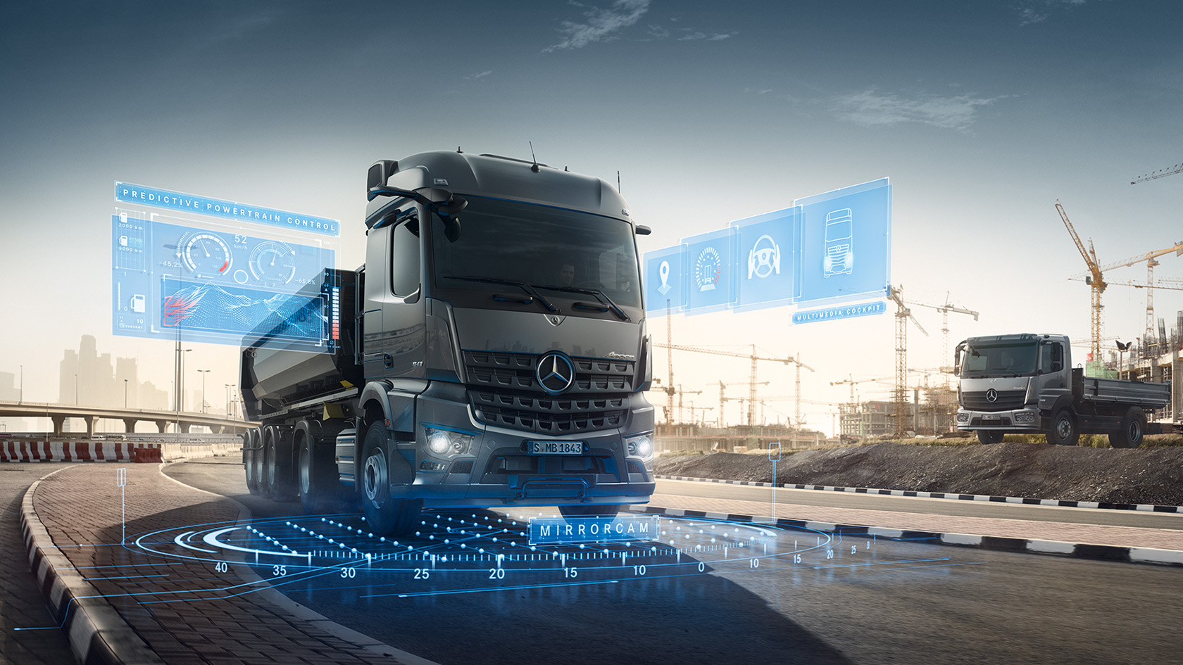 Mercedes-Benz Arocs tippbil på veien