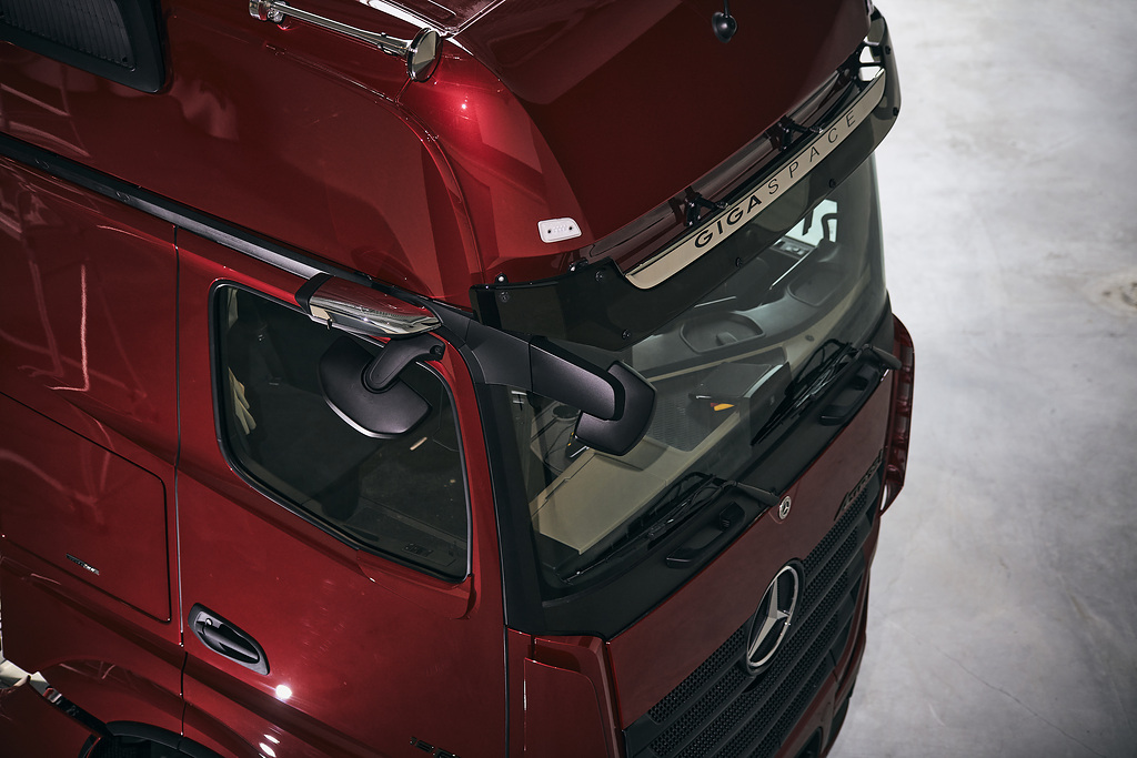 Actros intill 250 tonn førerhus Giga space