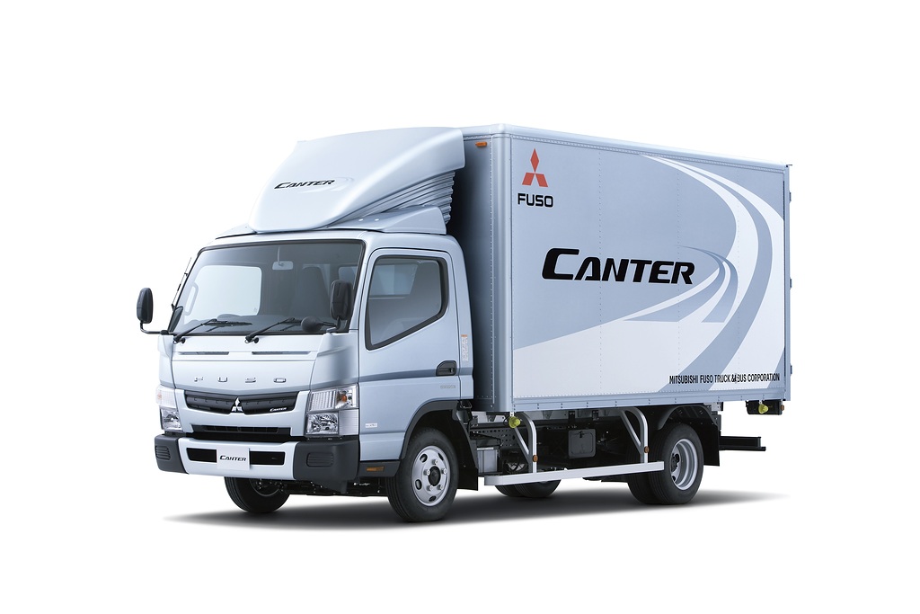 Hvit Fuso Canter