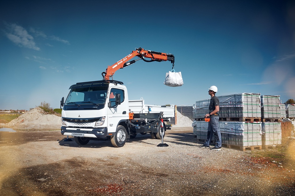 Fuso lastebil i aksjon