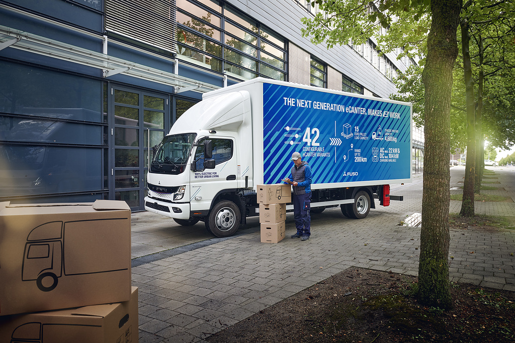 Fuso eCanter parkert ved næringsbygg