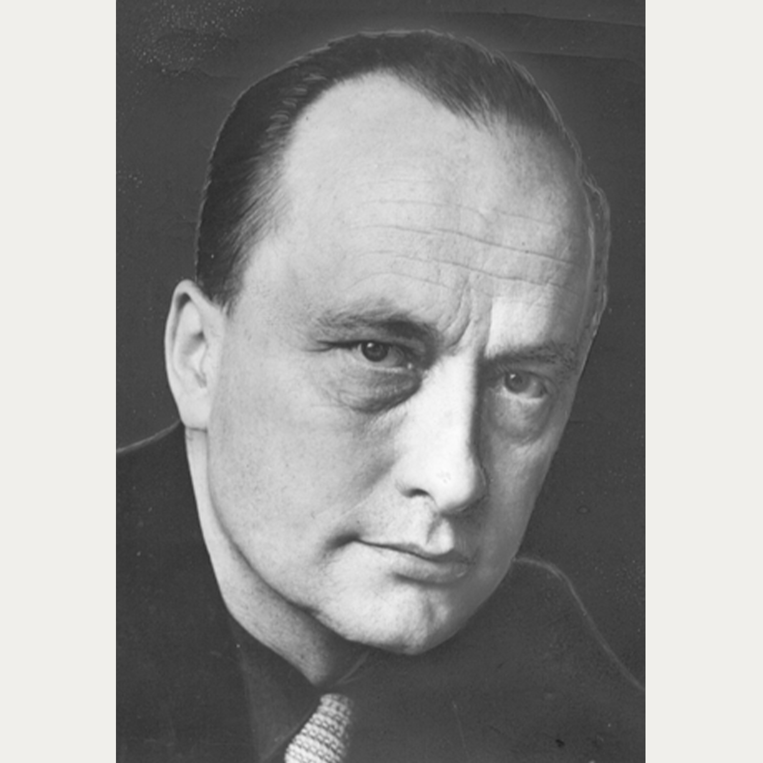 Forfatter: Bernhard Borge
