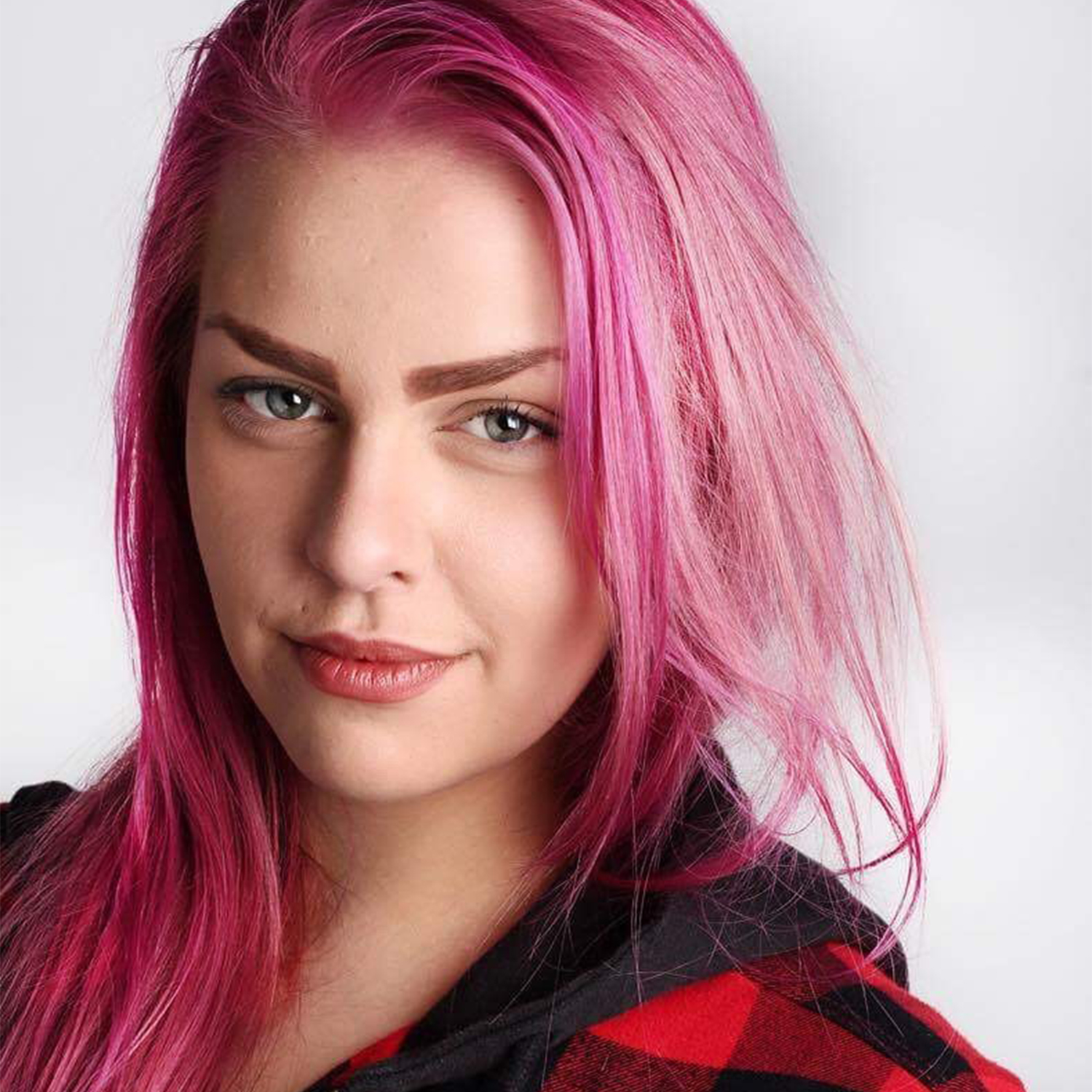 Innleser: Synne Marie Lillenes