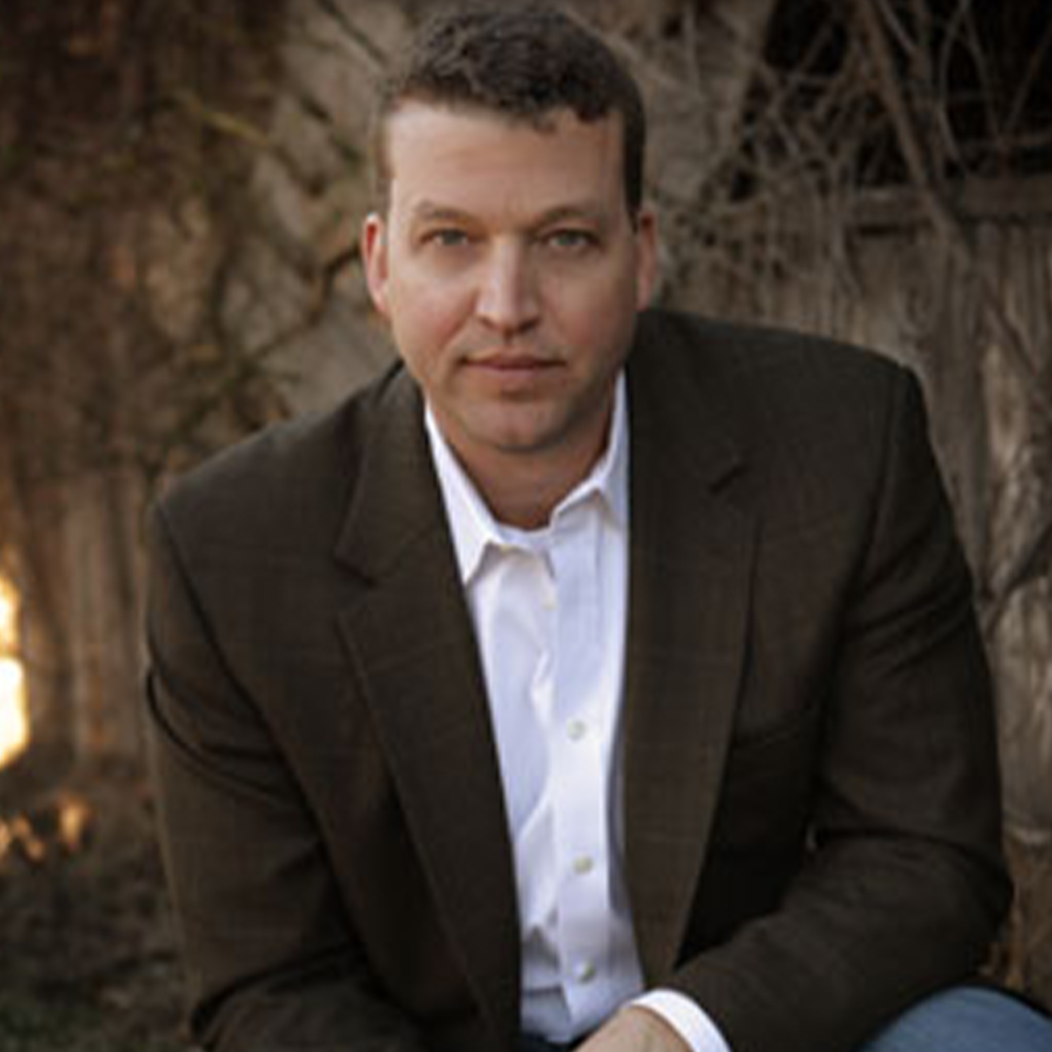 Forfatter: John Hart