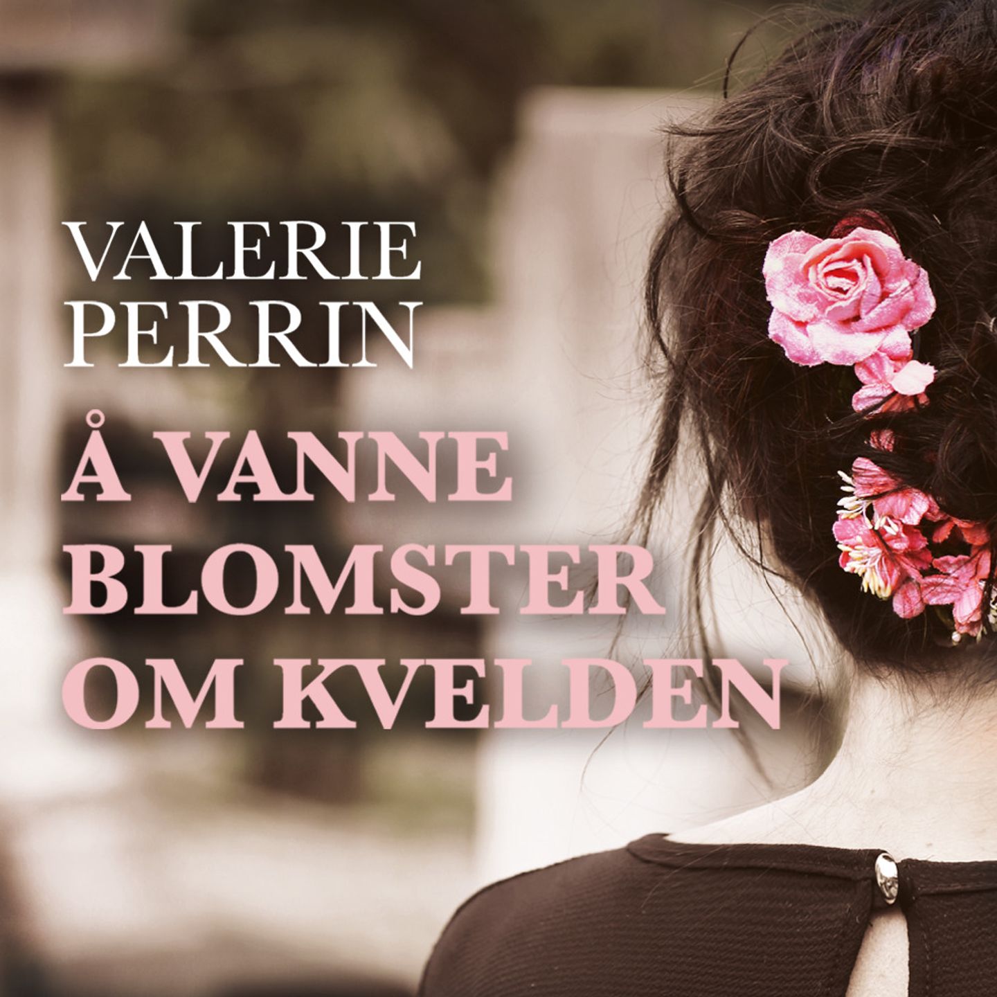 Å vanne blomster om kvelden