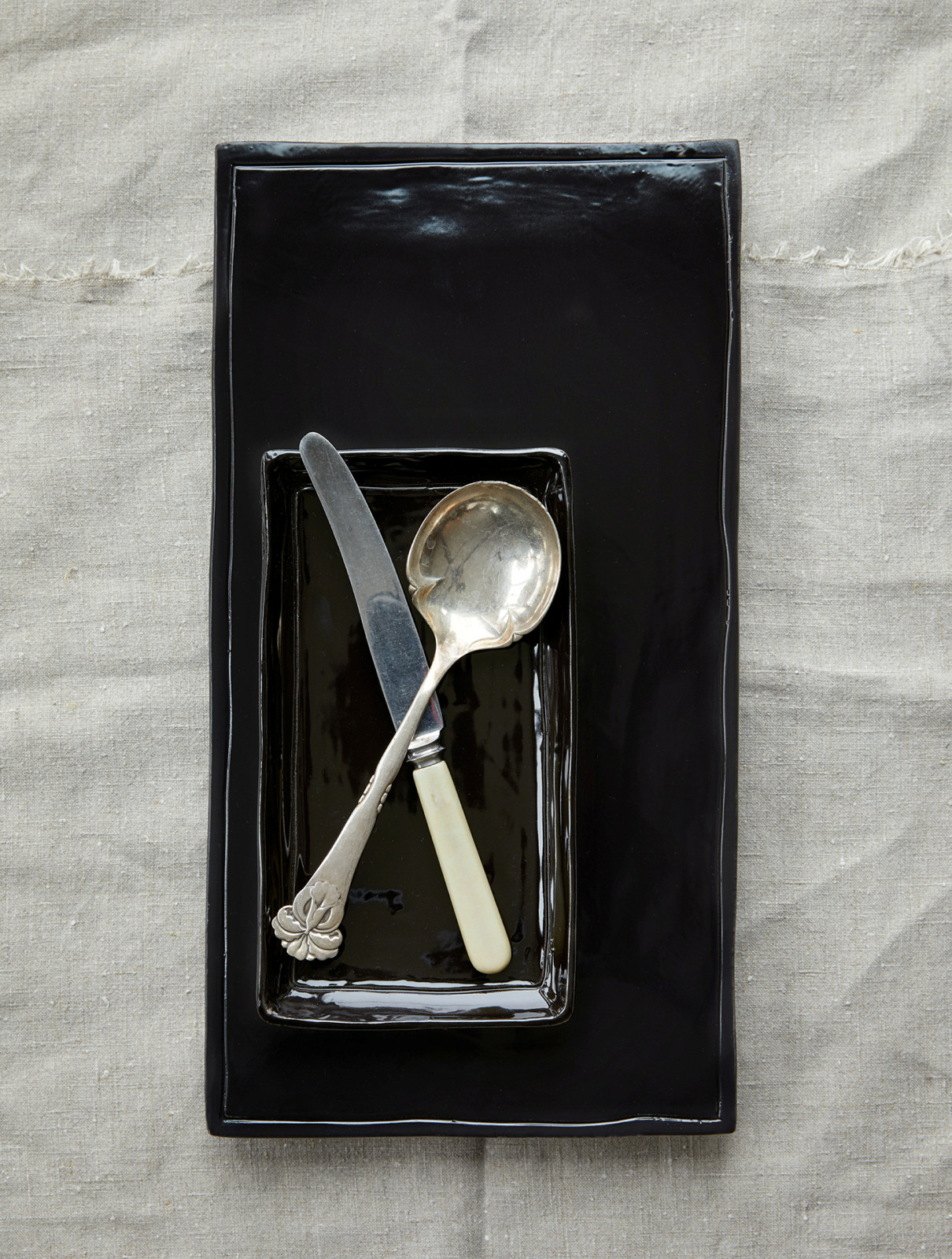 Nella Vita antipasti plate 43 cm, sort