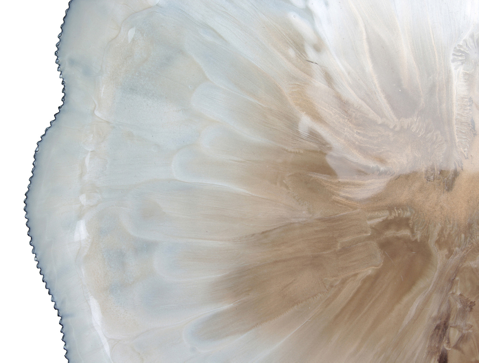 Aina Sollie Steen fat «Østers»,  Ø60cm, gaveeske