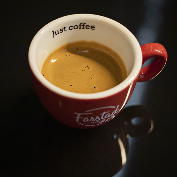 espresso crema kaffe farstad