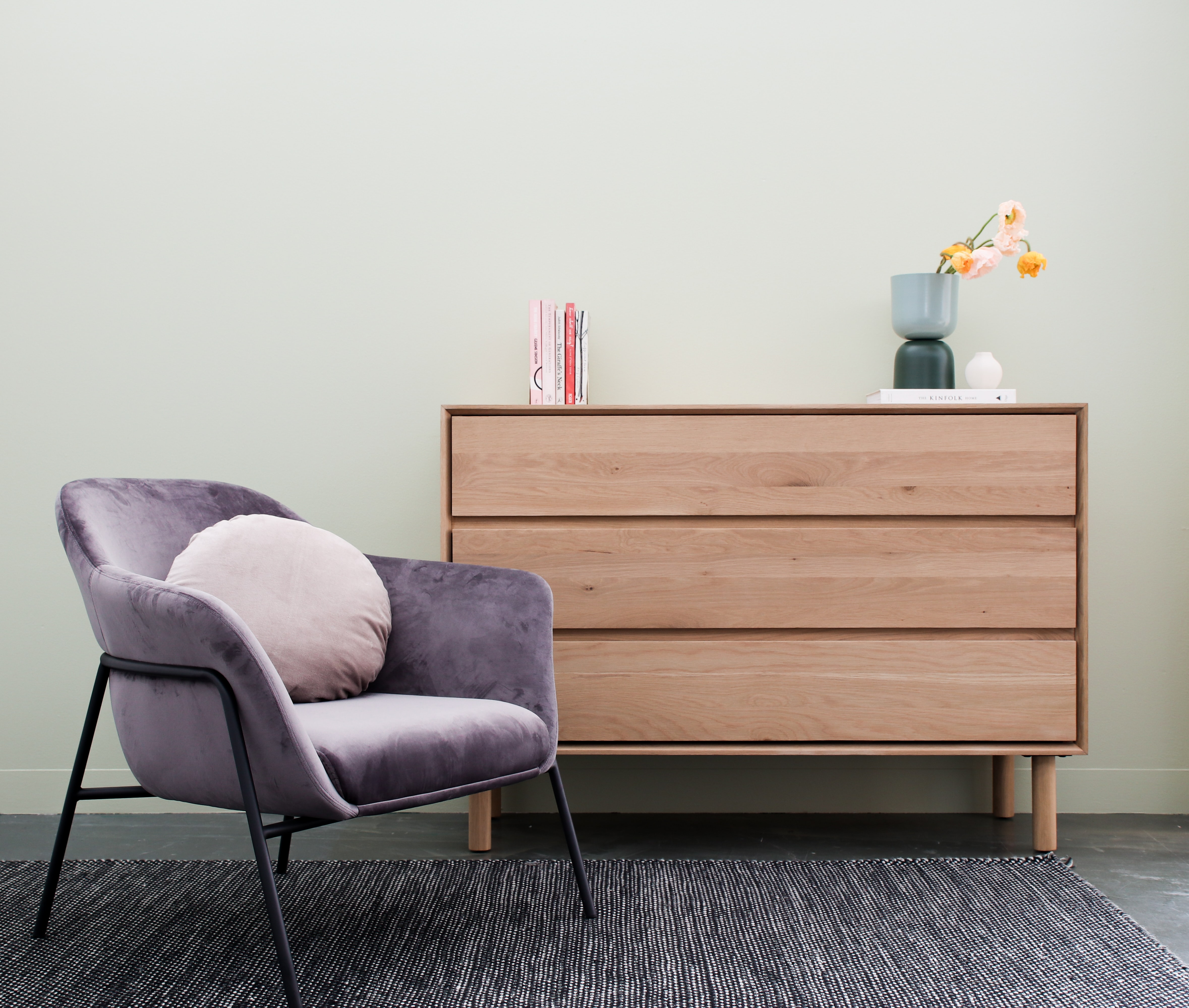 Medium Dresser in Oak