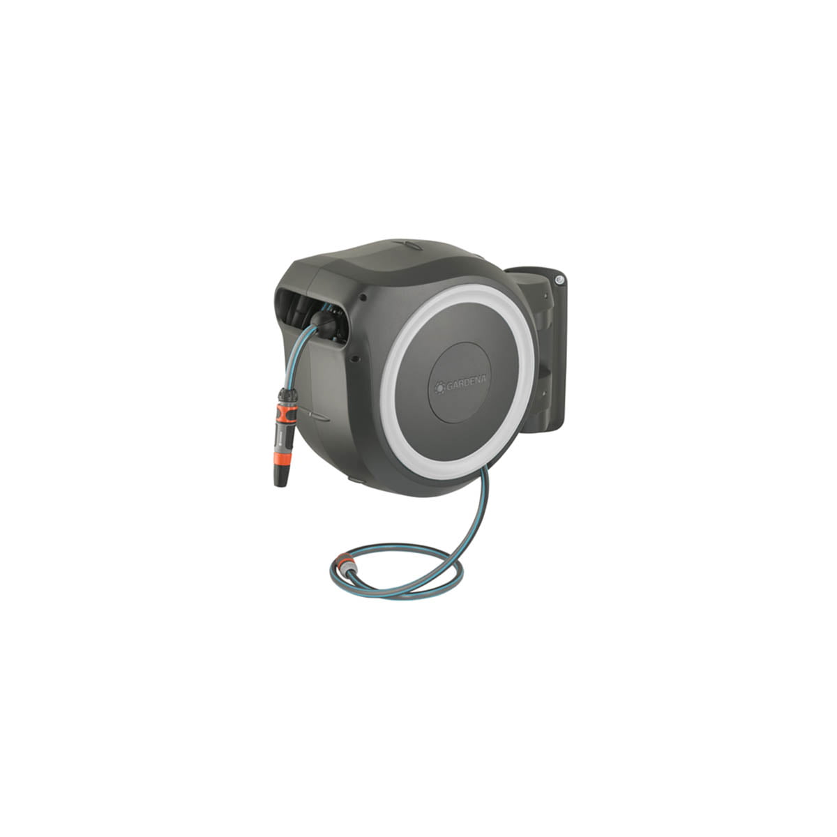 Veggslangeboks med integrert frostbeskyttelse. kan svinges 180 grader, har slangestyring, integrert lagring av tilbehør