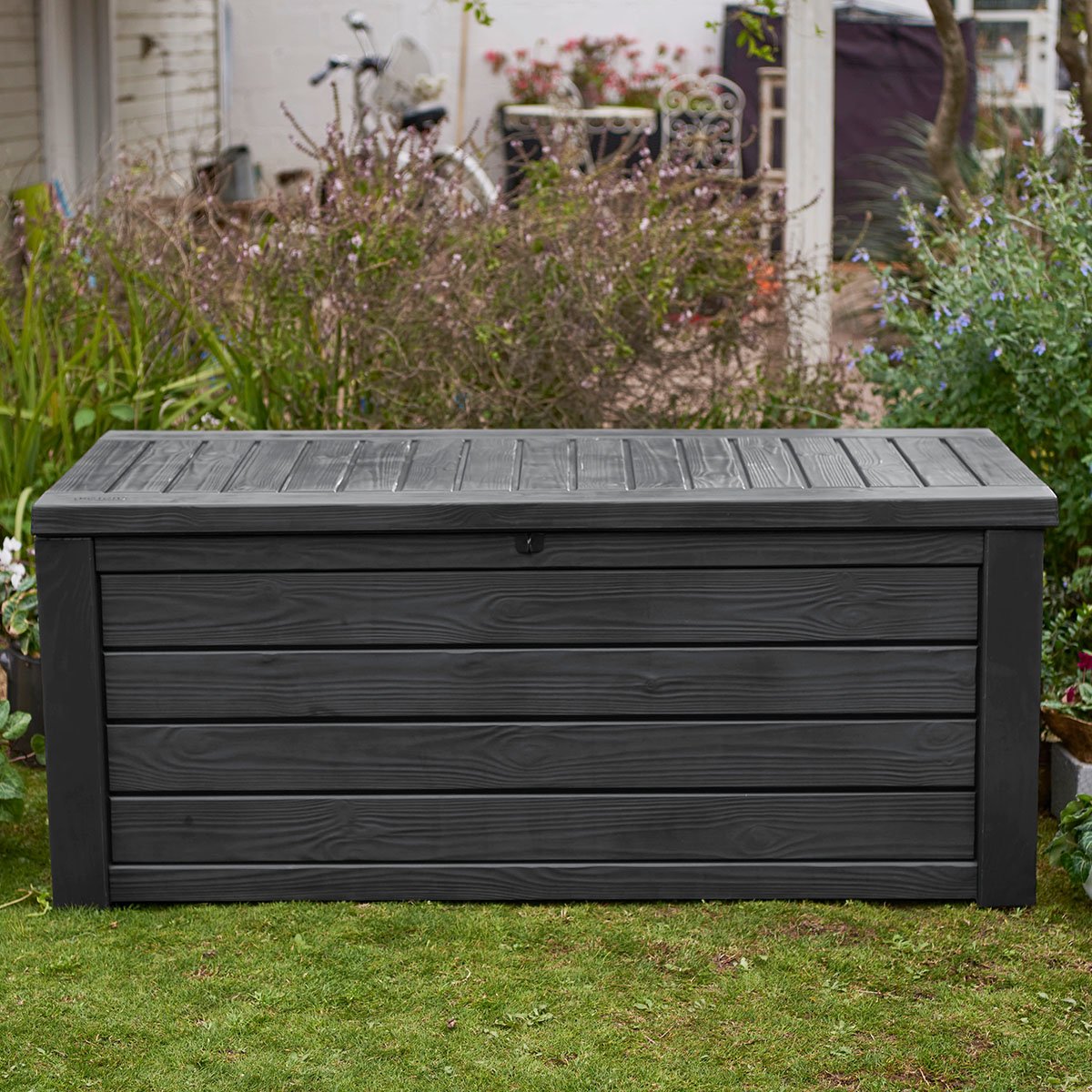 Putekasse til oppbevaring av hageputer, leker. Laget av vedlikeholdsfri hardplast, slitesterkt og tåler norsk klima