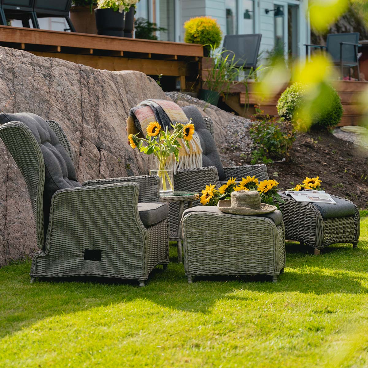 Reclinersett Vallmo grå kunstrotting