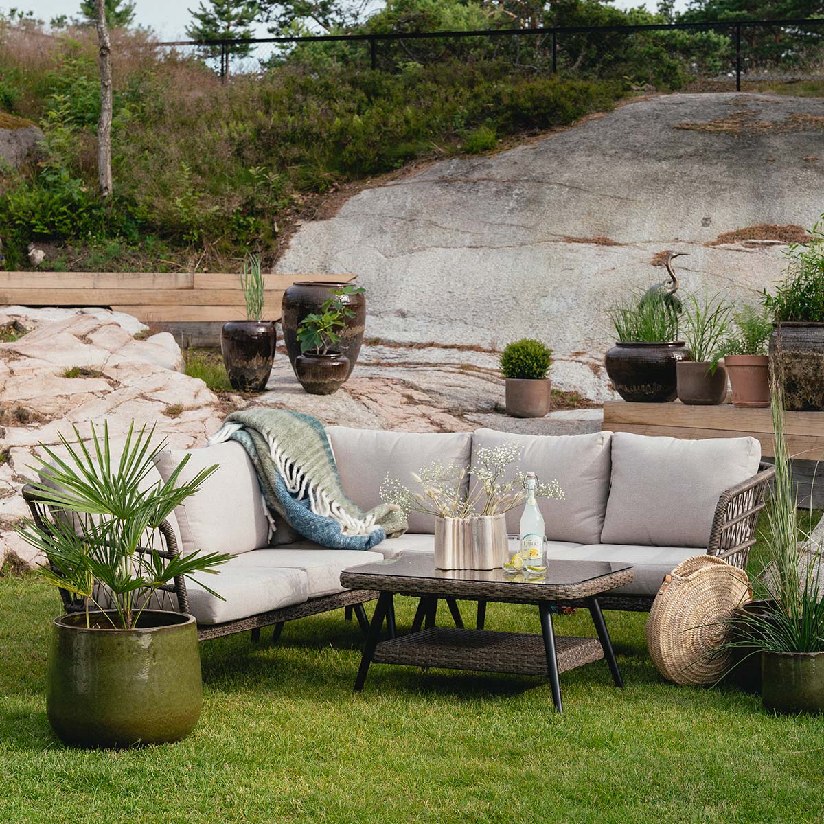 Hjørnesofa Linnea naturfarget kunstrotting