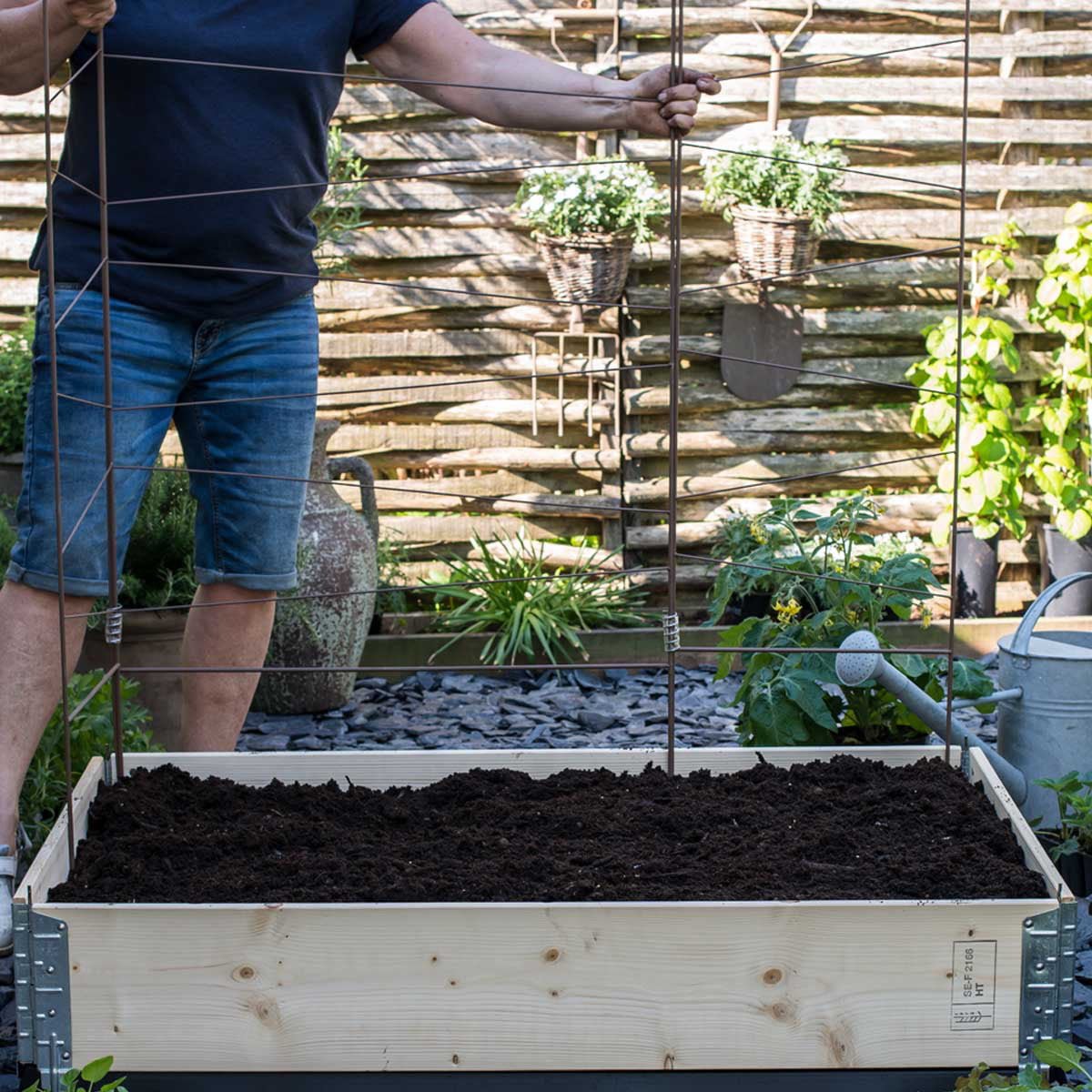 Espalje Verona i rustfarget metall