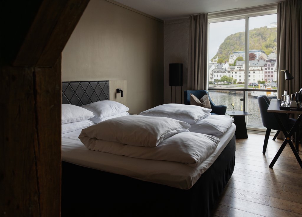 Standard Double Room with Sea View