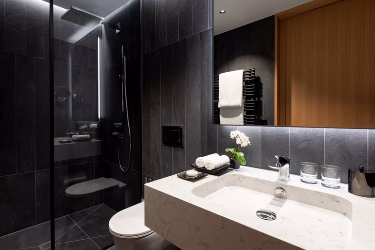 Boutique Room